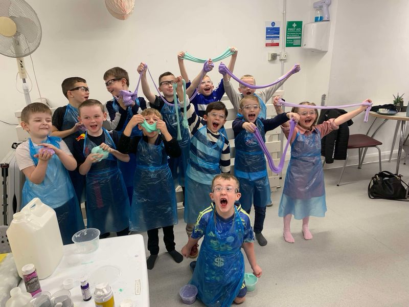 🥳  SLIME making party £13.95pp