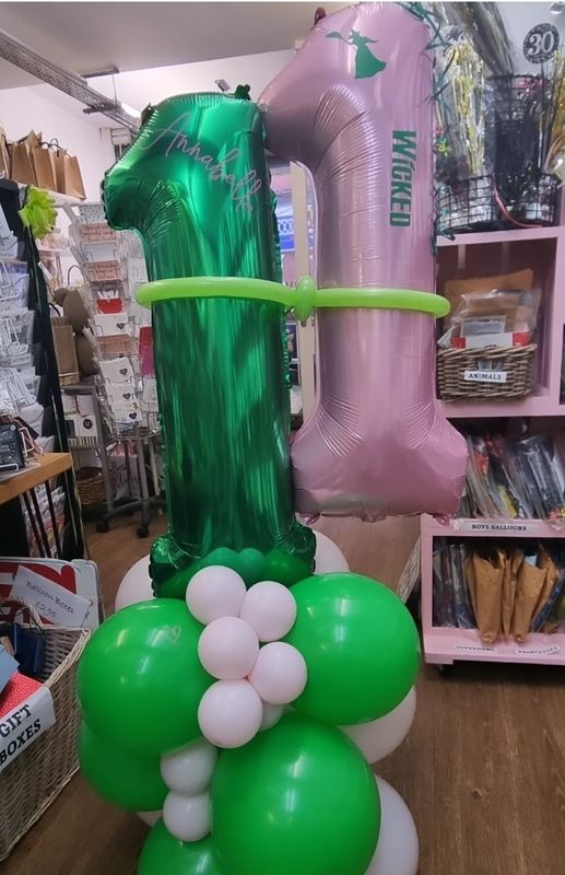 Wicked balloon set any age