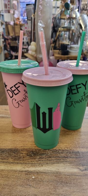 Wicked cups/beaker &amp; straw