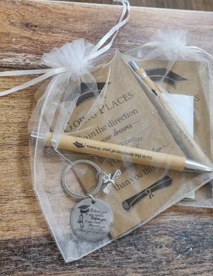 Hessian bag filled with note pad, pen &amp; keyring
