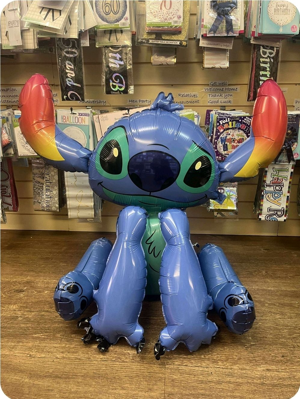 Huge sitting stitch balloon 