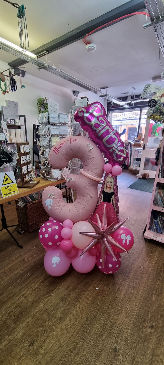 Barbie aged balloon coloum
