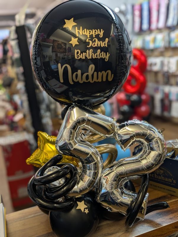 Deluxe Table centerpiece (any age/colour)