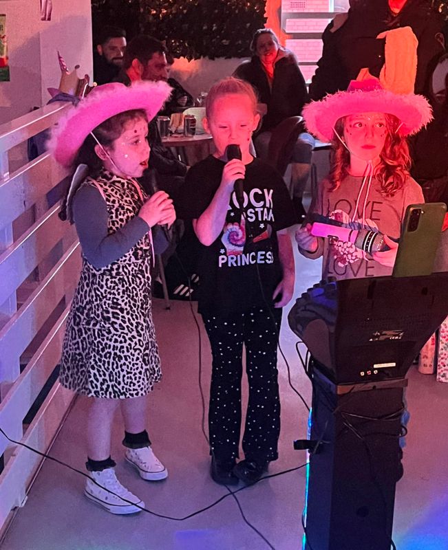 KARAOKE Birthday party