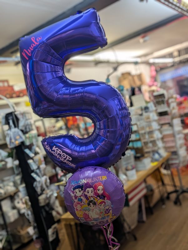 Kpop themed number balloon &amp; foil set