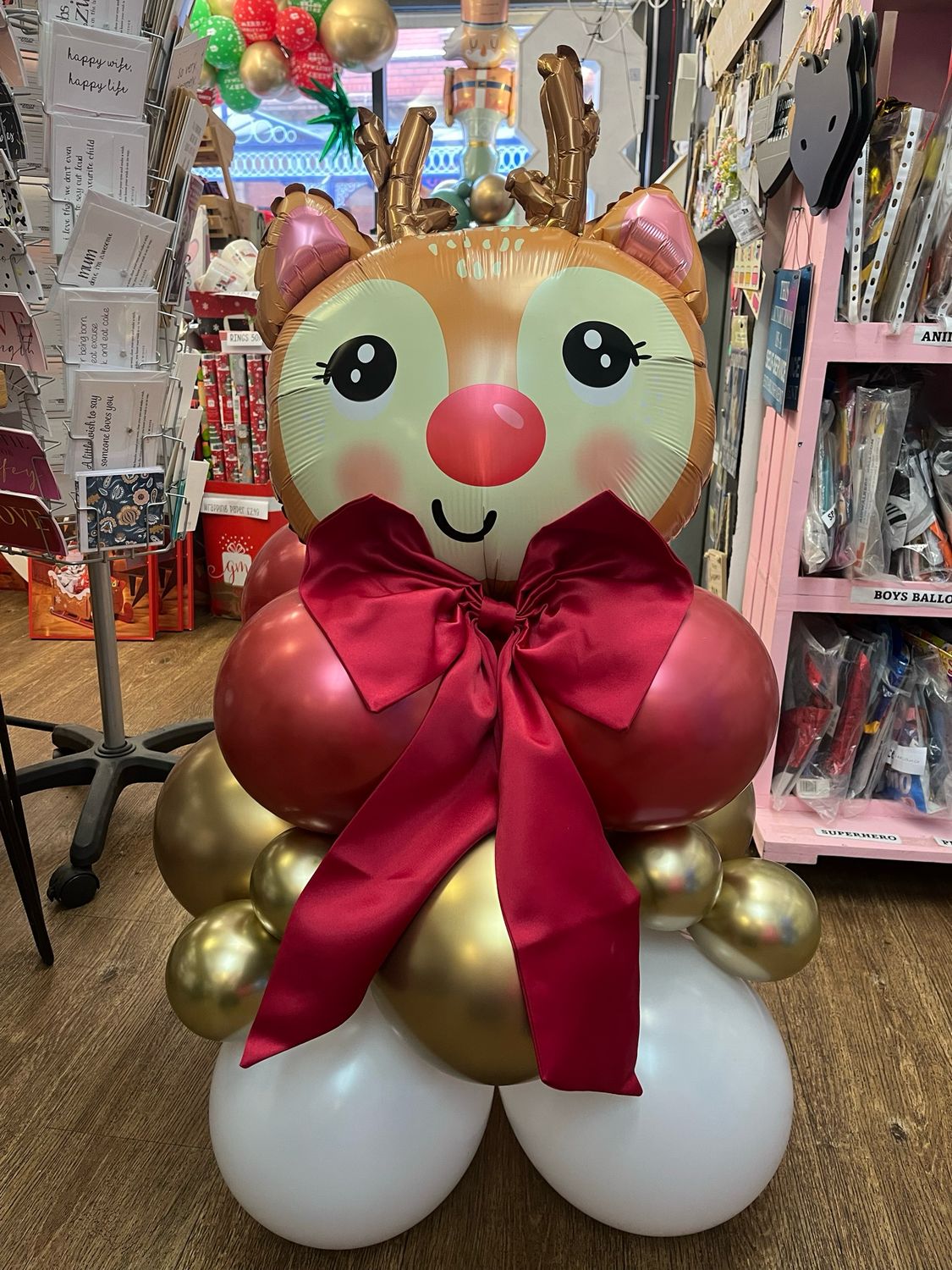 Reindeer With Giant Bow