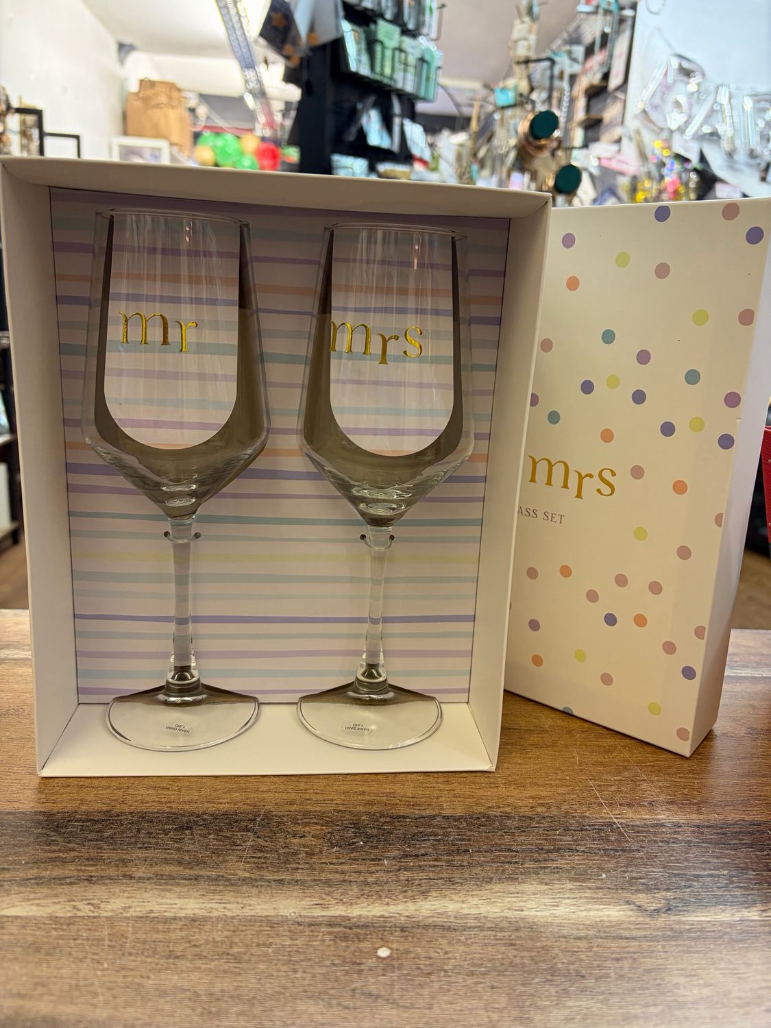 Boxed Mr &amp; Mrs Wine Glasses