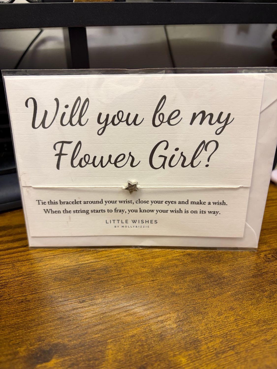 Hug Card With Envelope Flower Girl