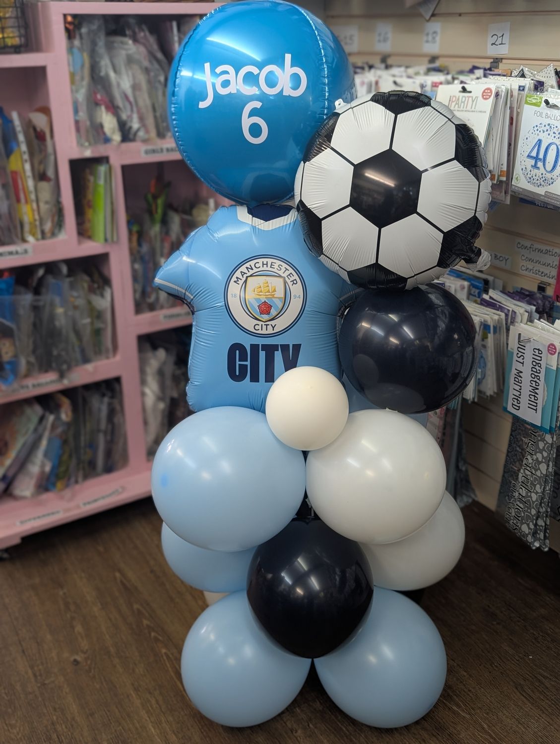 Football themed balloon tower..any team