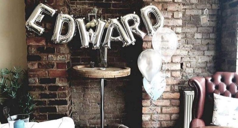 Airfilled 18" Balloon Letter banner