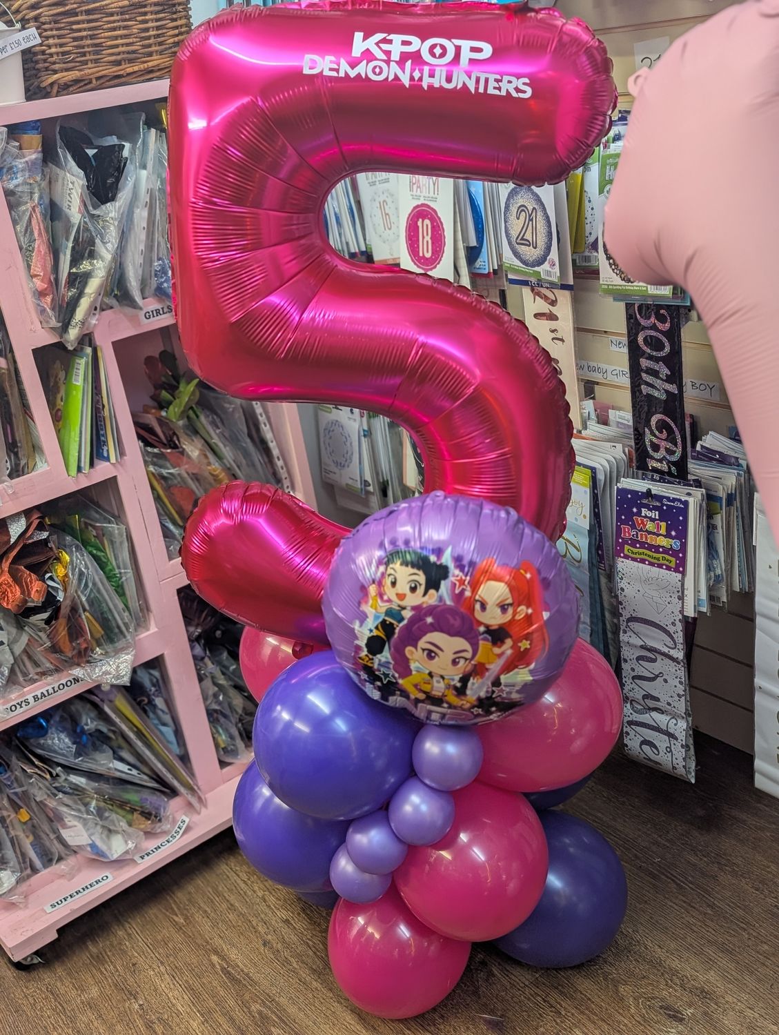K-pop Number Balloon Tower