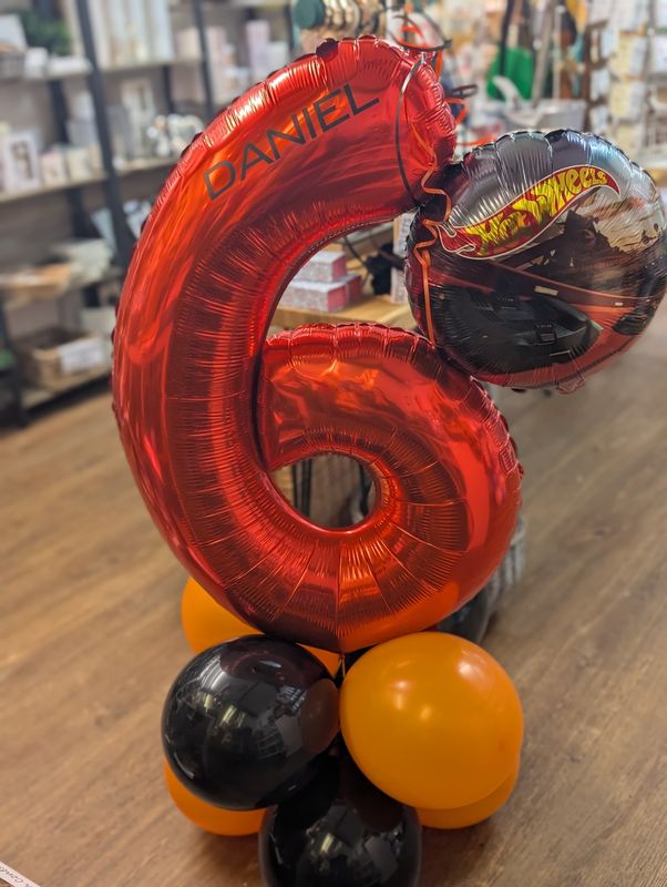  Hot wheels balloon column 