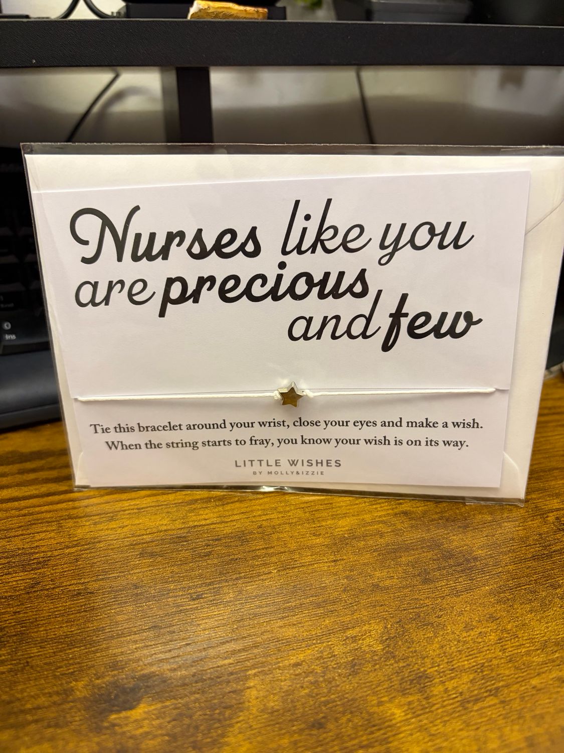 Hug Card With Envelope Nurses Like You