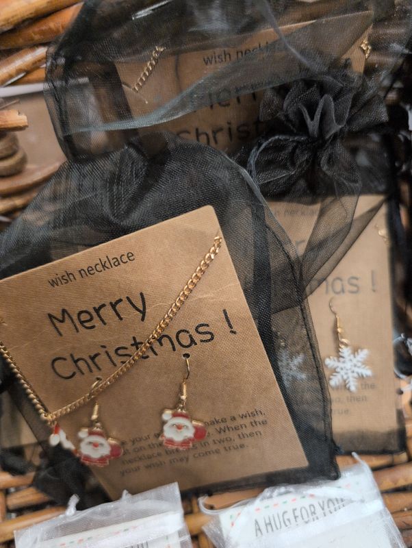 Christmas necklace &amp; earrings set