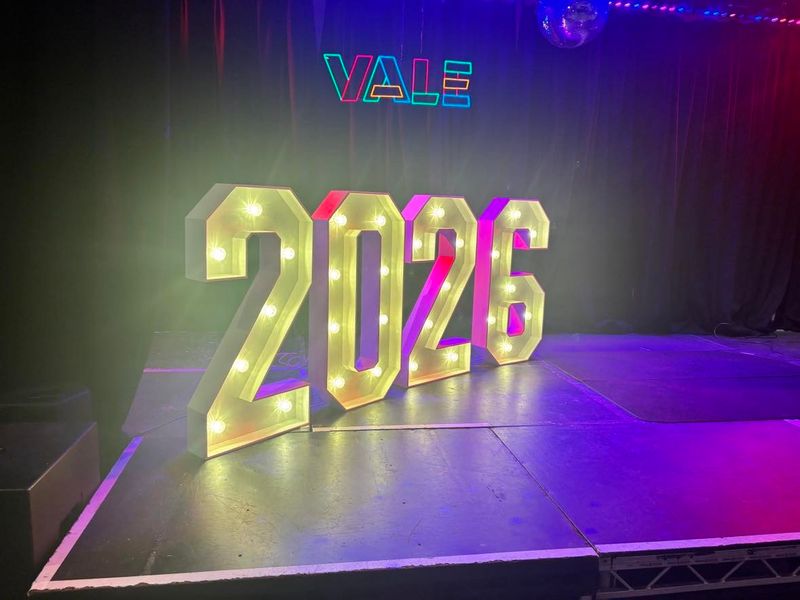 2 0 2 6 light up numbers £150 (£20deposit)