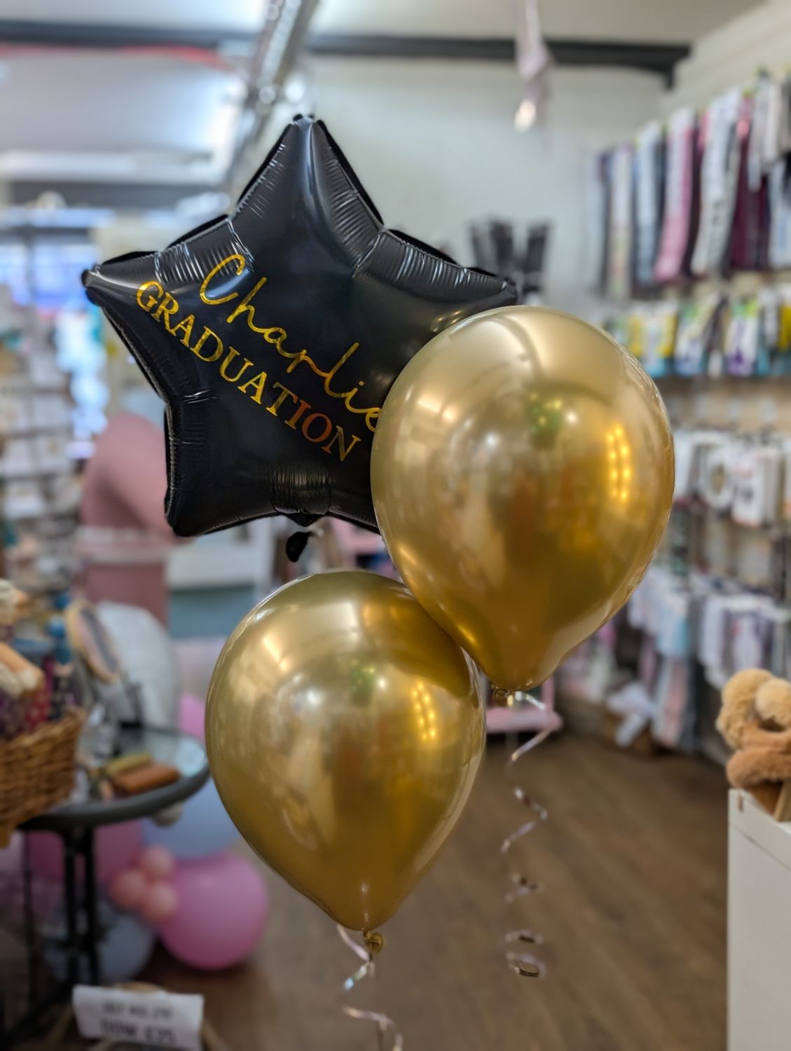 Personalized graduation balloon bundle