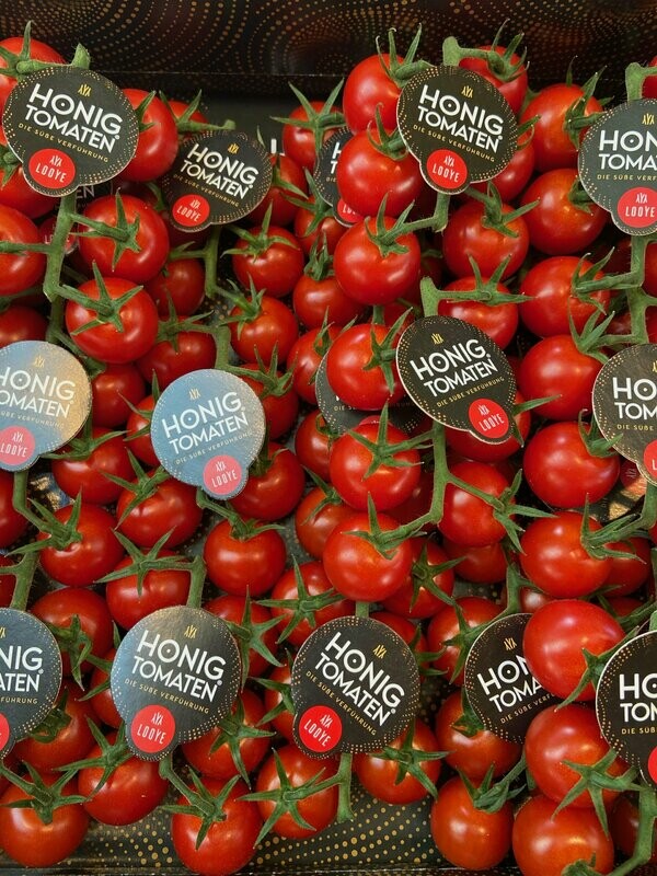 Honigtomaten - Looye Kwekers - 150g = ca. 2 Rispen à 6 Stück - Versand möglich Honigtomaten - Looye Kwekers - 150g = ca. 2 Rispen à 6 Stück - Versand möglich
