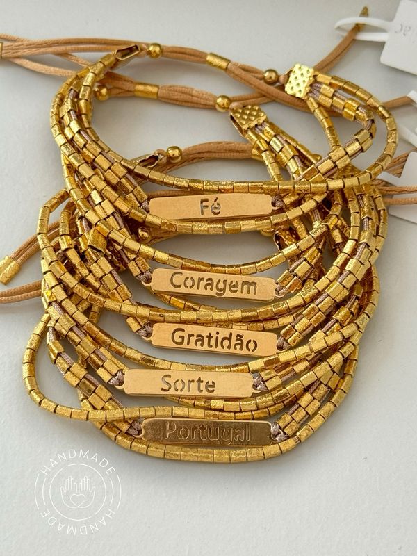 Words bracelet