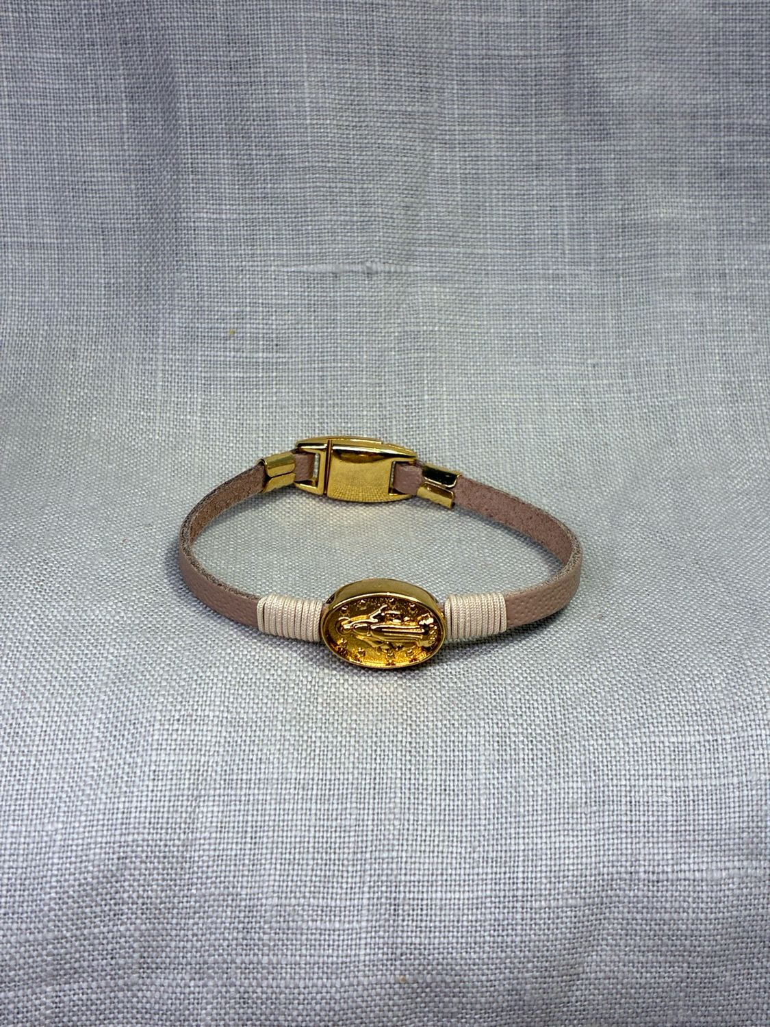 Medalha Bracelet, CORES: BEIGE