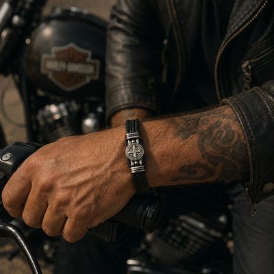 Fierce São Bento Road— Black &amp; Silver