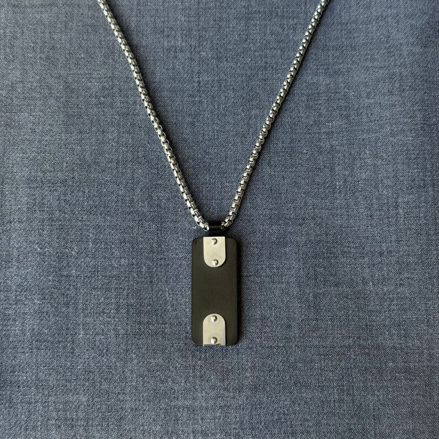 Shield Black