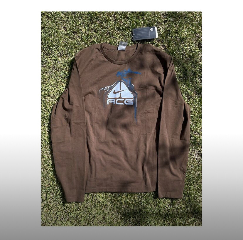 Nike ACG long sleeve brown