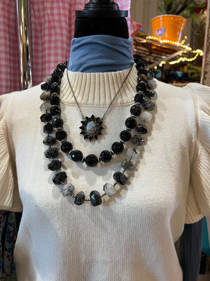 Navajo Pearls & Black White Moonstone