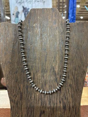 4 mm Saucer Navajo Pearl