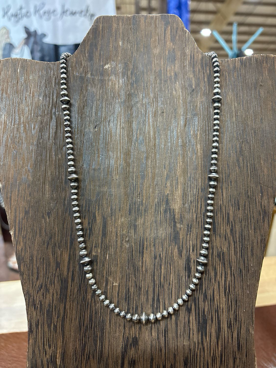 4 &amp; 5 mm with Saucers Navajo Pearl