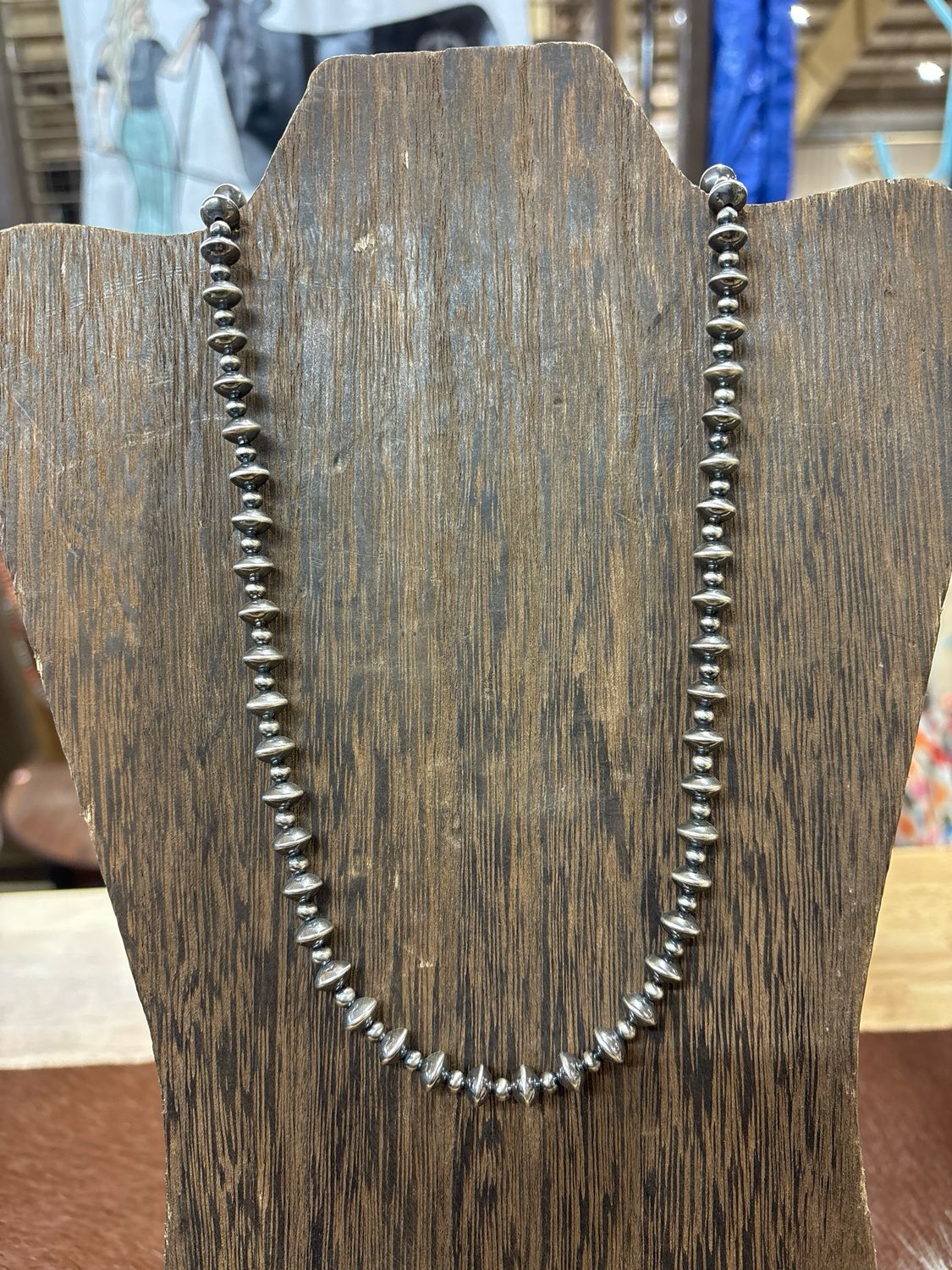Saucers and 4 mm Navajo Pearl