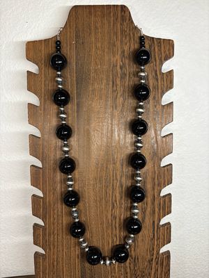 Black Onyx &amp; Navajo Pearls
