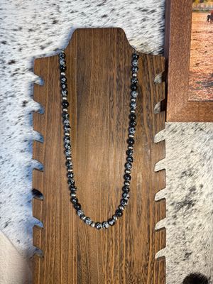 Black Blizzard &amp; 8mm Navajo Pearls