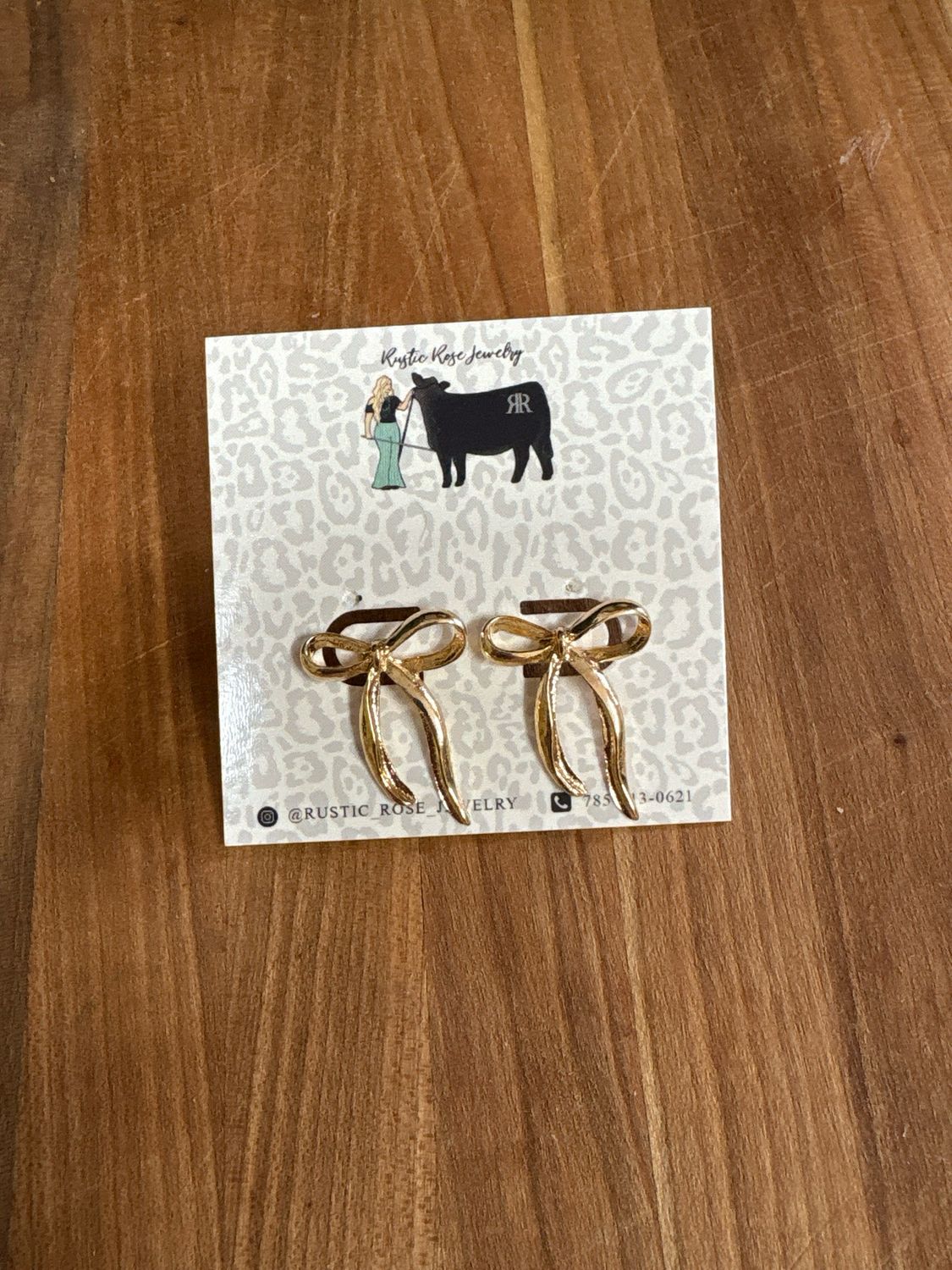 Gold Bows