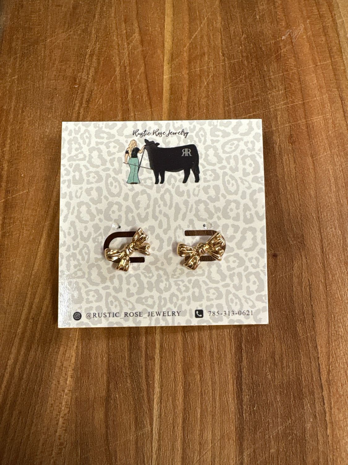 Medium Gold Bows
