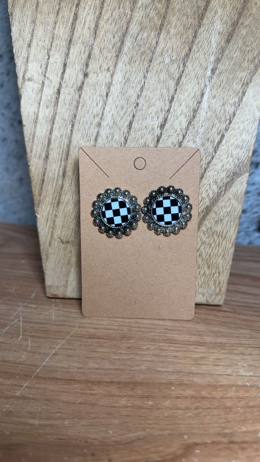 Silver Played Checkered Stud