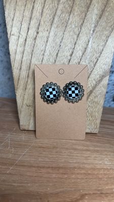 Silver Played Checkered Stud