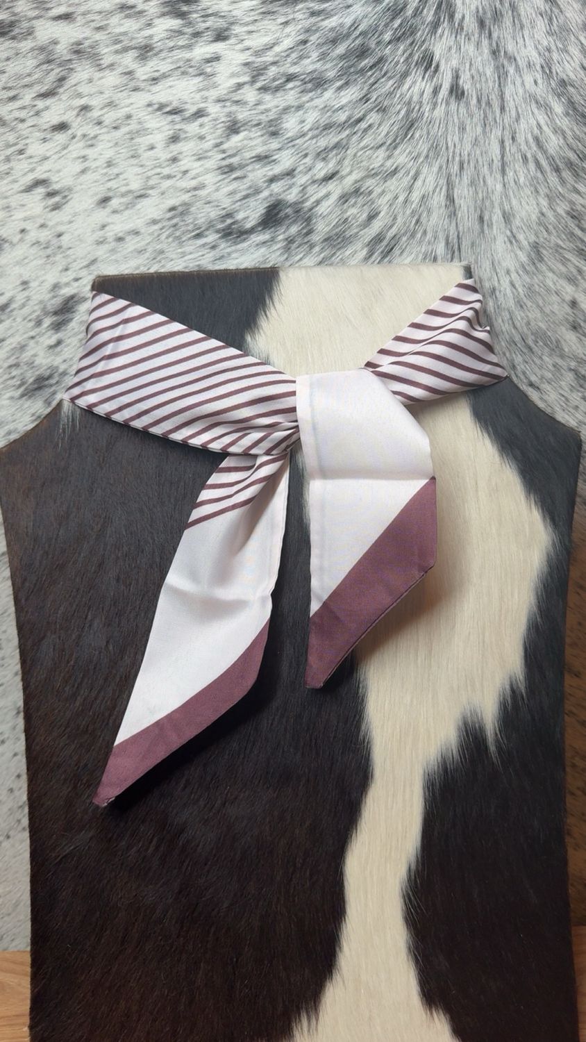 Maroon &amp; White Twilly