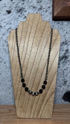Black Onyx &amp; Navajo Pearls