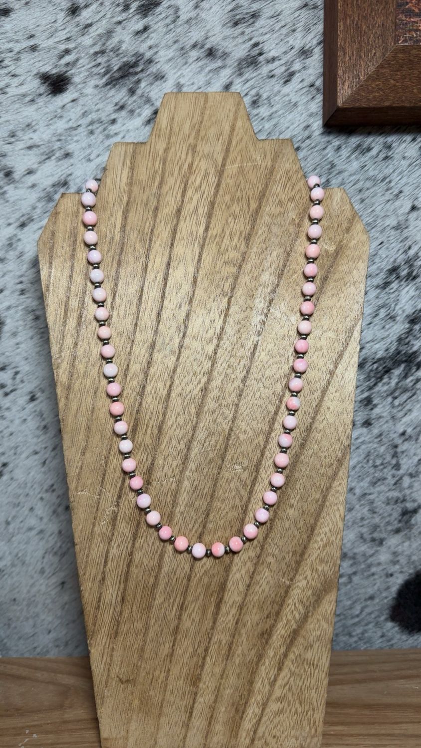 Pink Conch &amp; 4mm Navajo Pearls