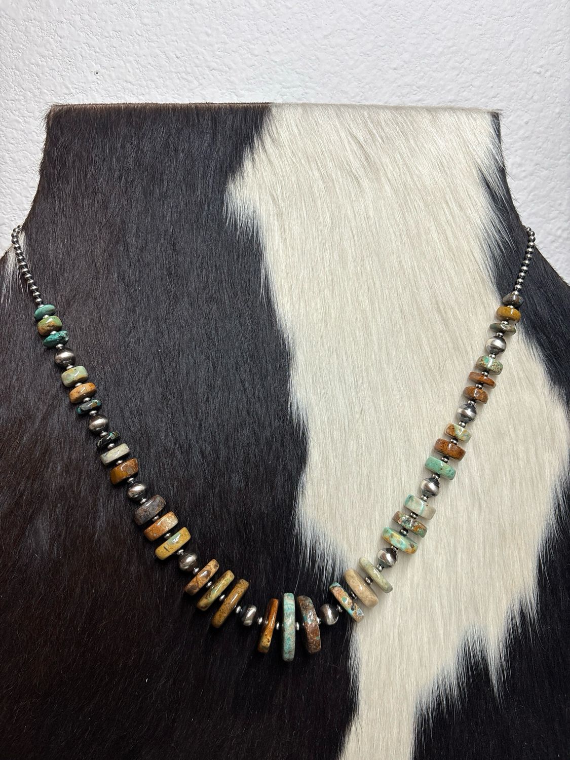 Graduated Turquoise &amp; Navajo Pearls