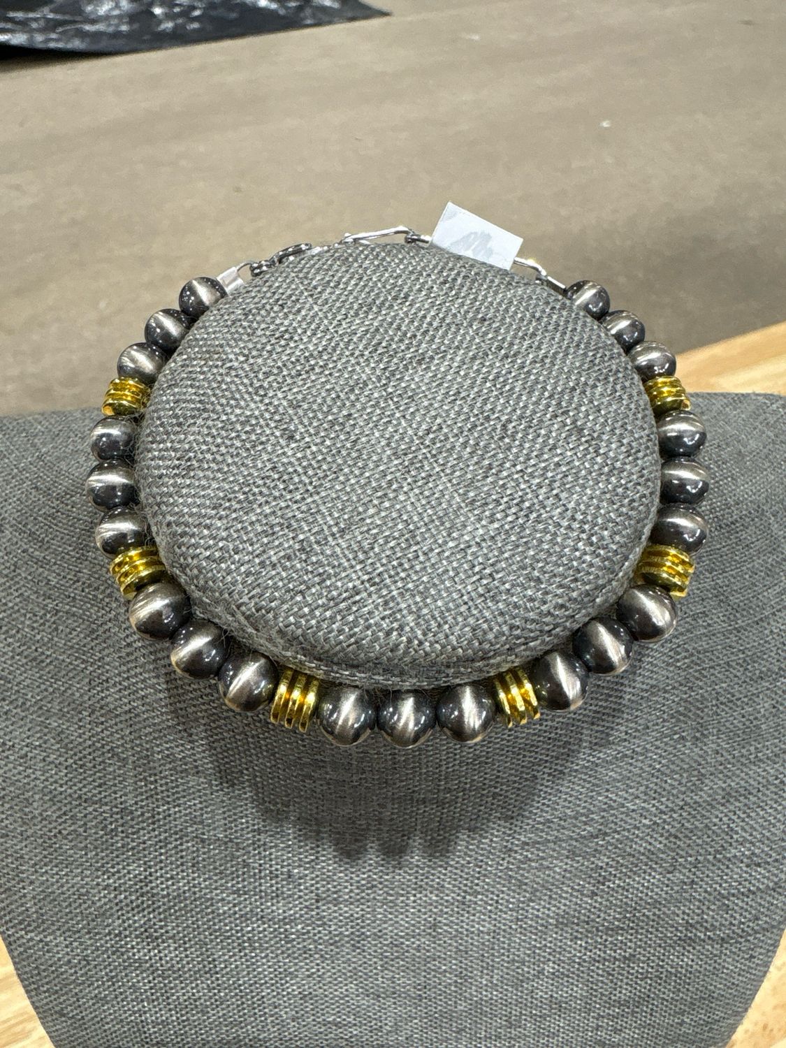 Gold Hematite &amp; Navajo Pearl Bracelet