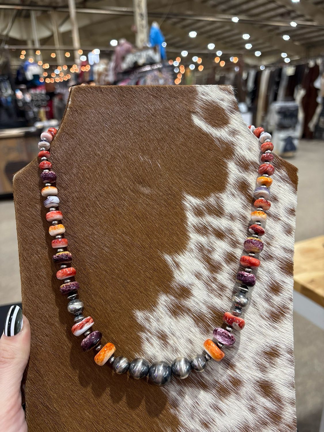 Mixed Spiny Oyster &amp; Navajo Pearls