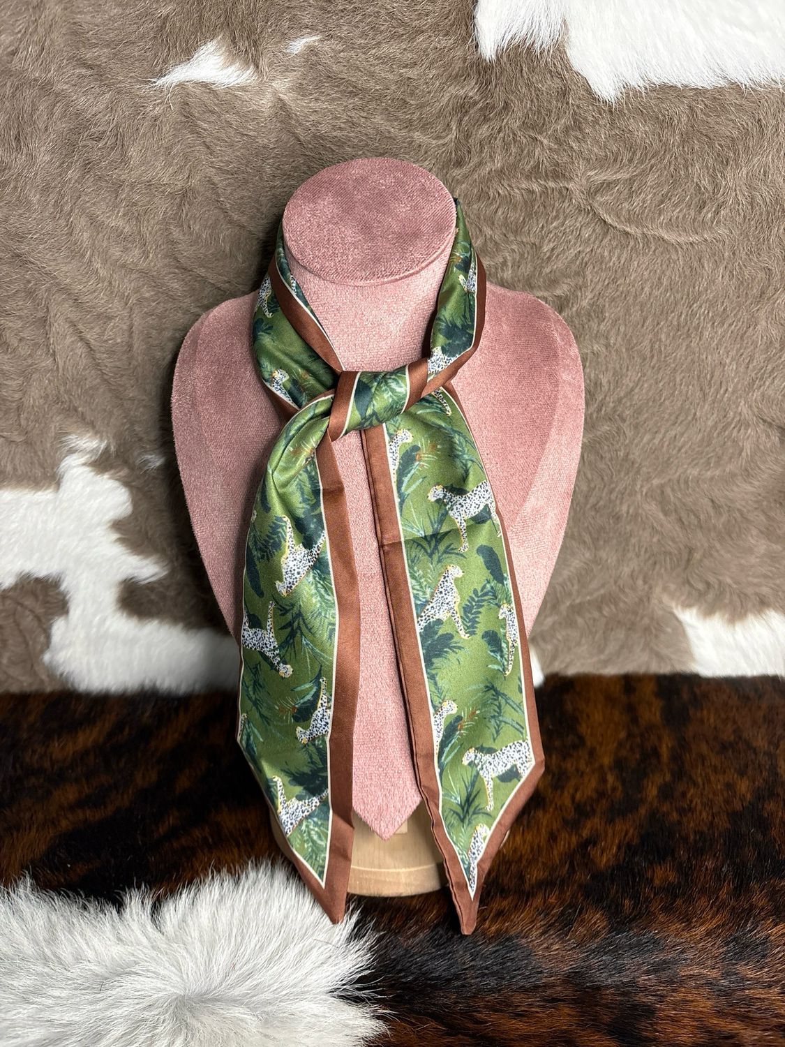 Green Cheetah Twilly