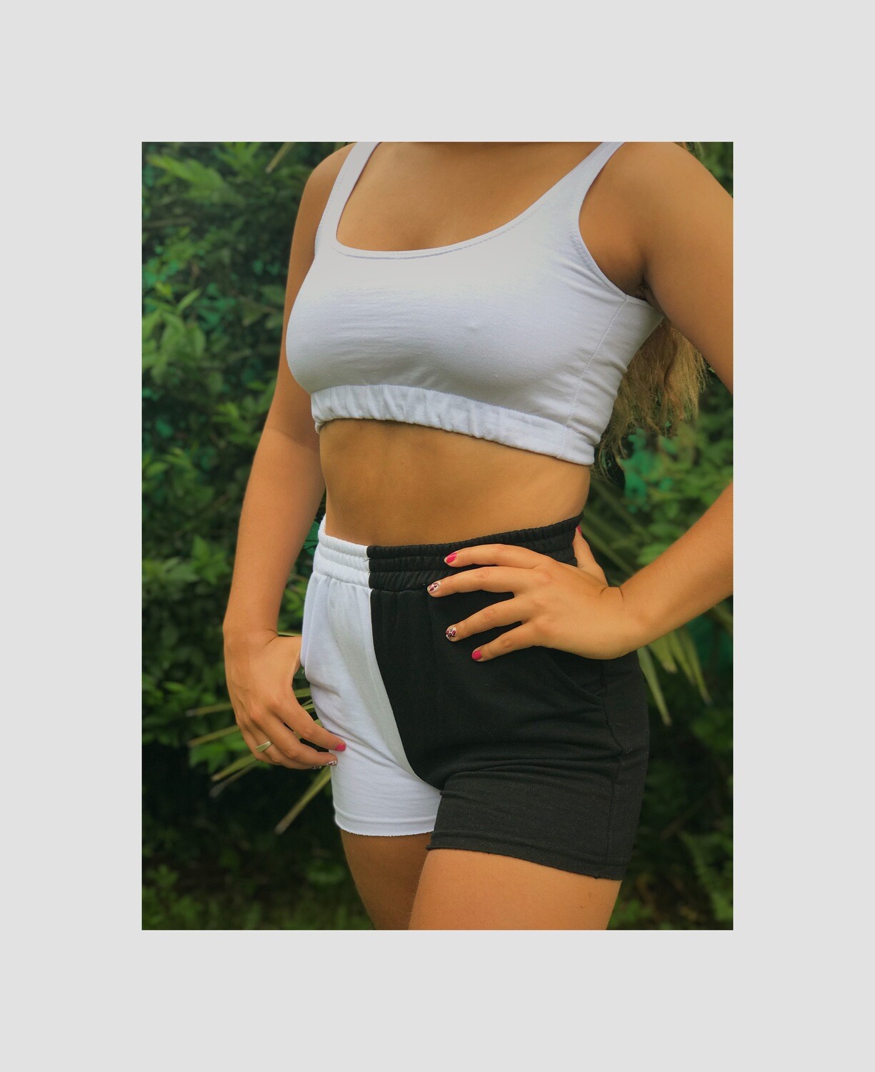 Conjunto bicolor.