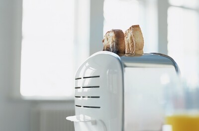KITCHEN APPLIANCES