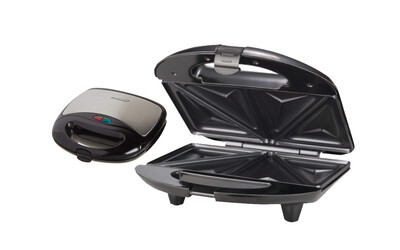 Brentwood | Dual Non-Stick Sandwich Maker TS-240B Brentwood | Dual Non-Stick Sandwich Maker TS-240B