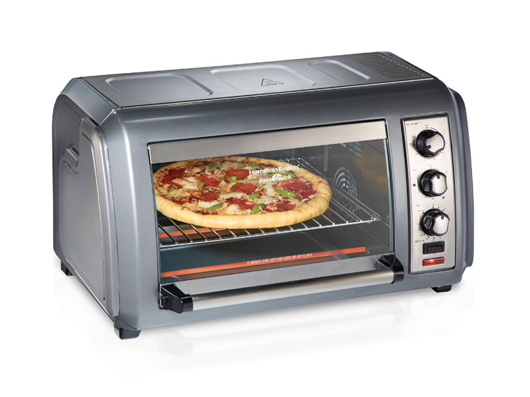 Hamilton Beach 6Slice Easy Reach Toaster Oven with RollTop Door 31434