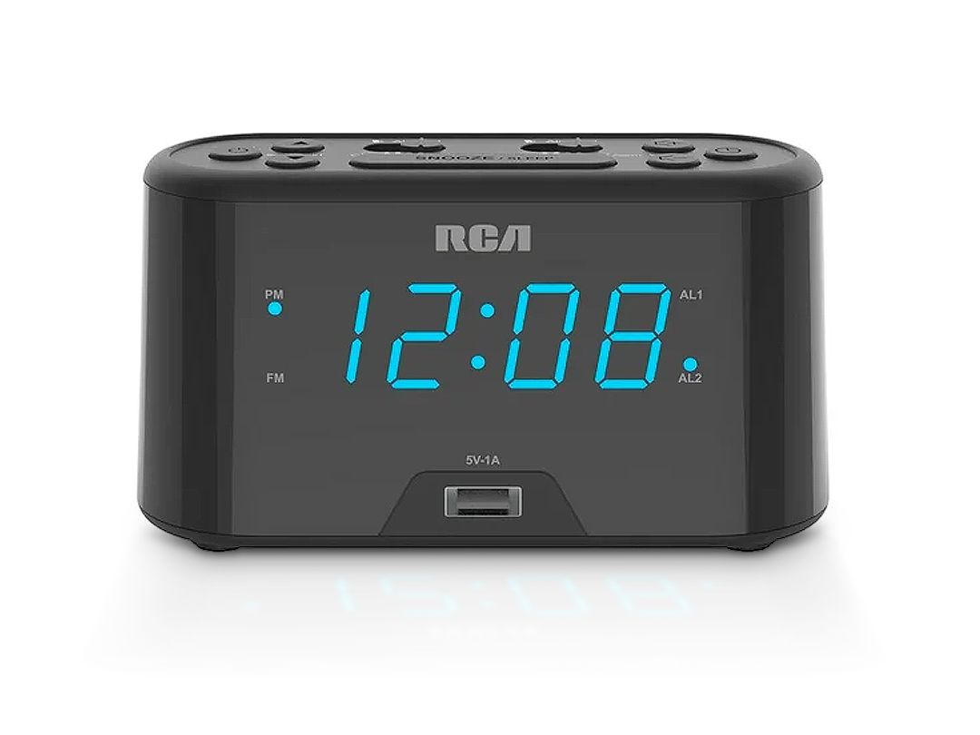 RCA | RC571 Digital Alarm Clock Radio with USB Charging