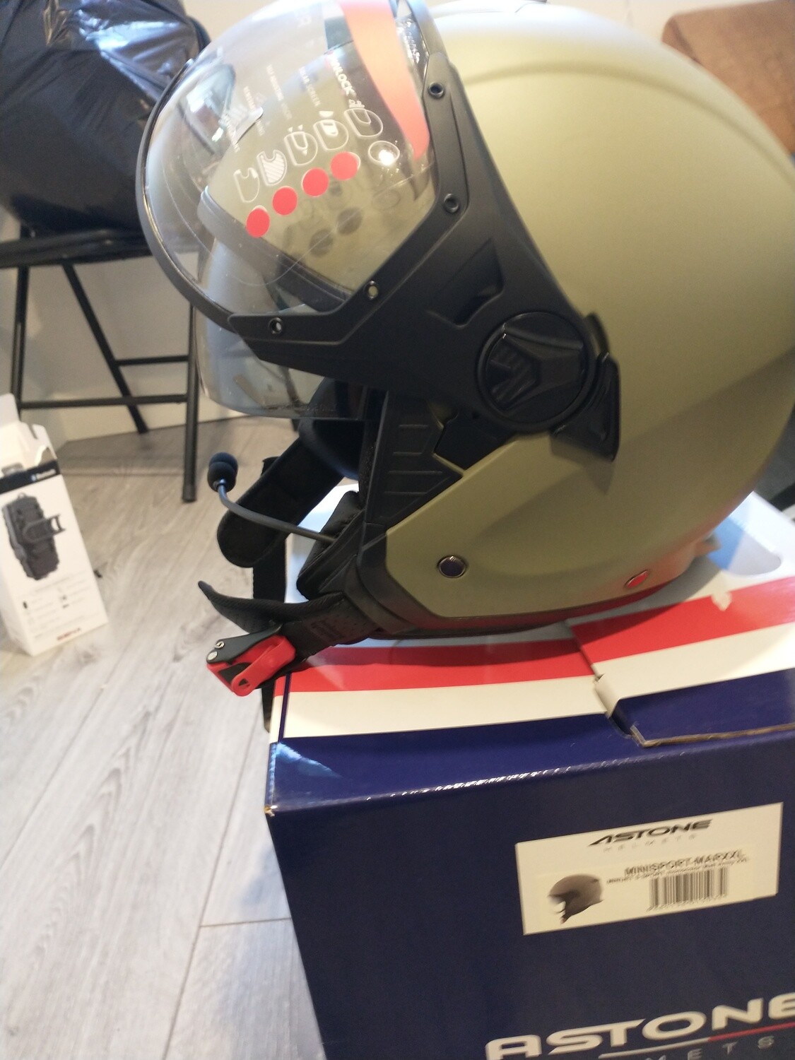 QH Aviation Universal Headset/Helmet  kit