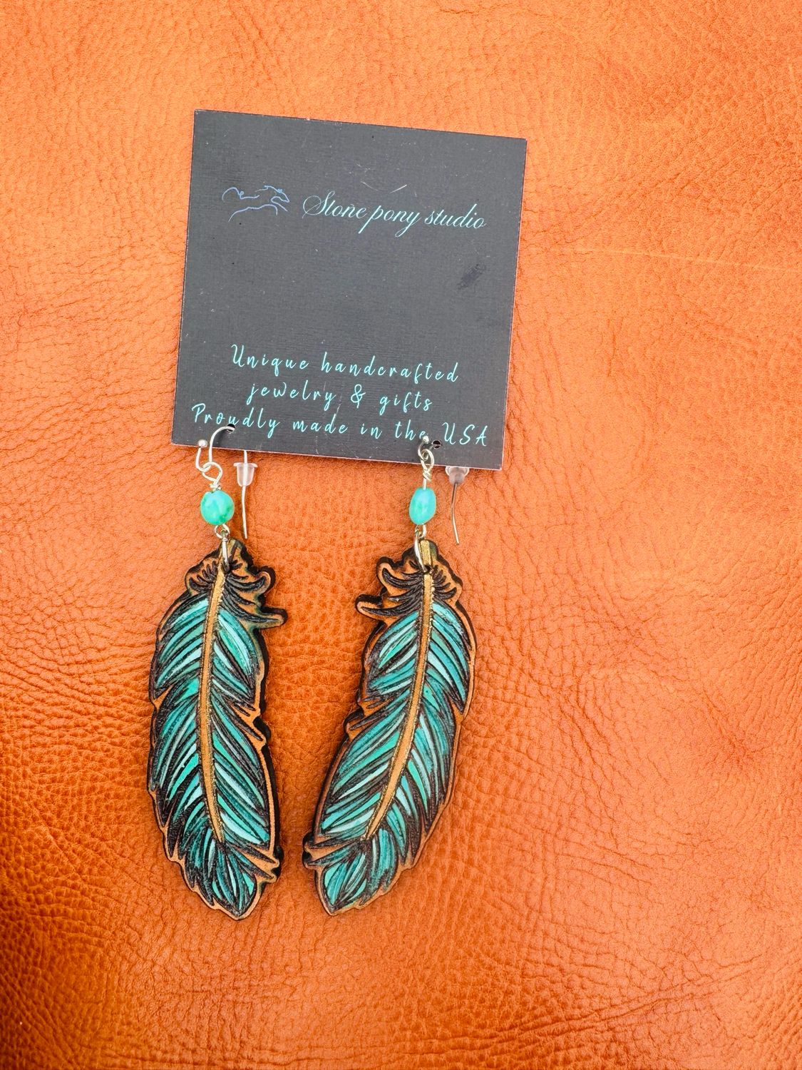 Leather Feather earrings With Turquoise